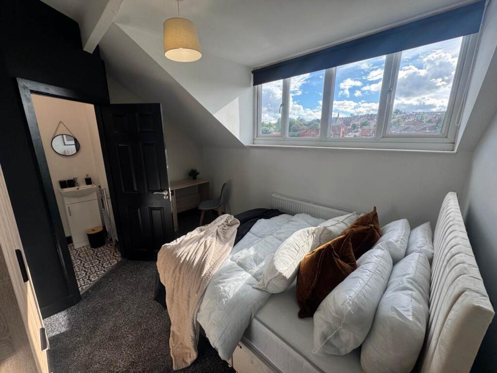 WhatsApp Image 2025-