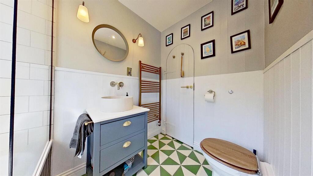 Steerforth-Street-Earlsfield-SW18-04292025_165120.