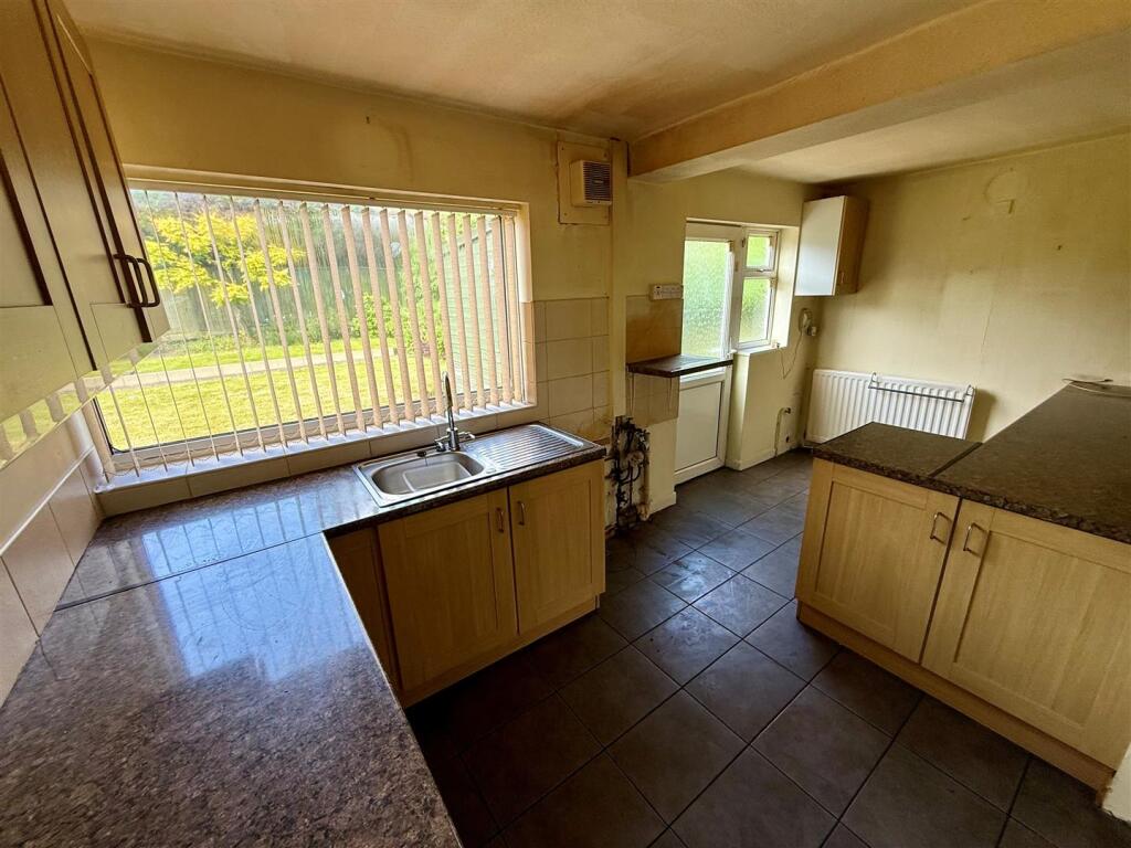 PTC75 KItchen2.jpg