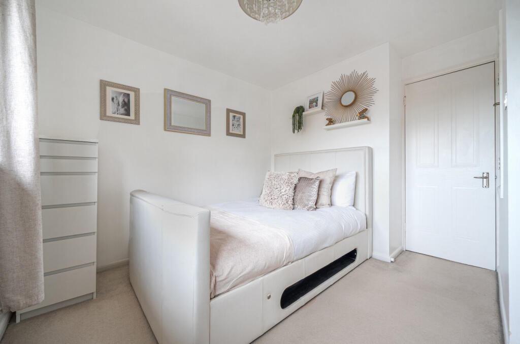 1334203-13-689468...