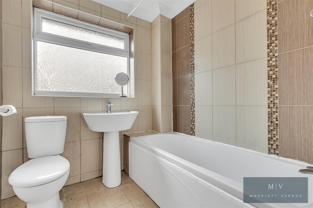 Nicholas Road 22 MV-13.jpg