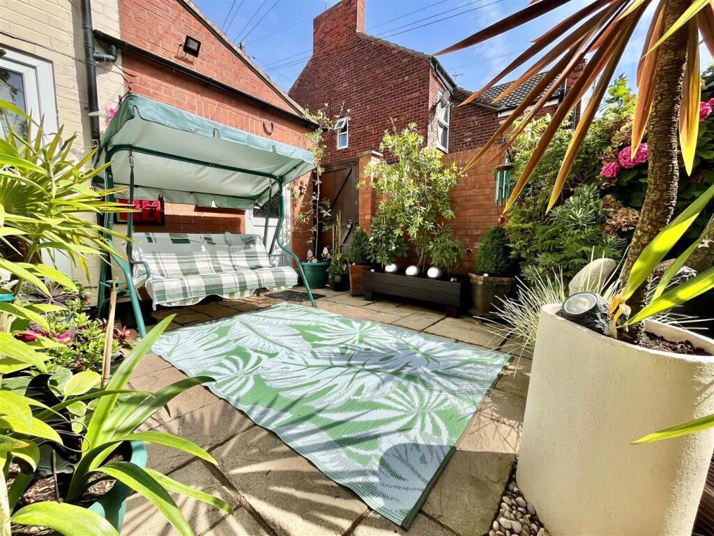 Garden - image five.jpg