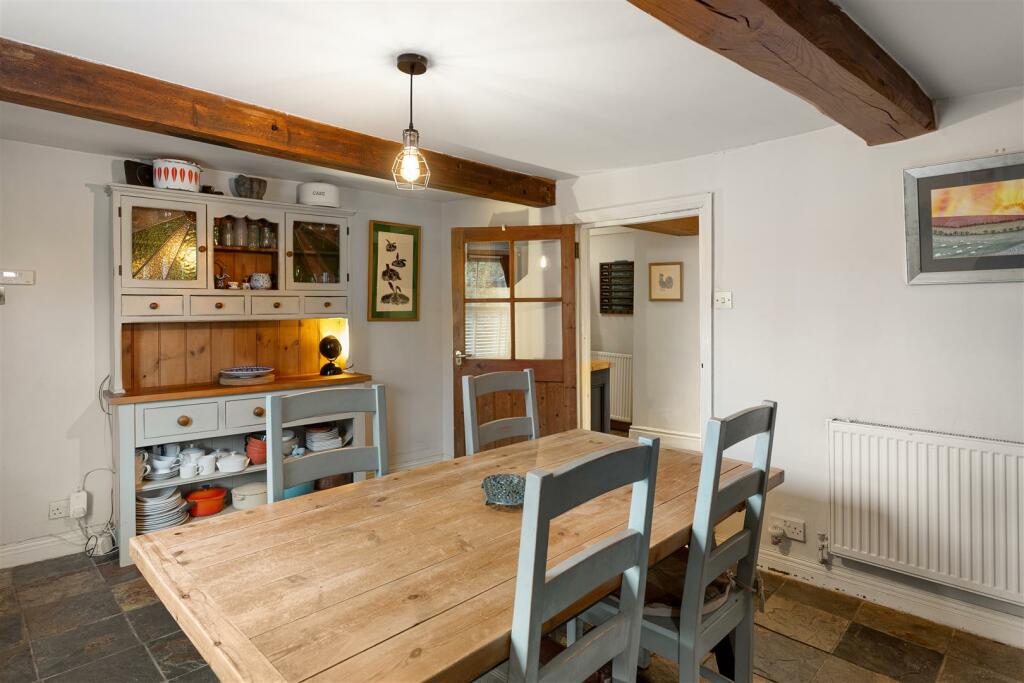 Montorse_Cottage_9.jpg