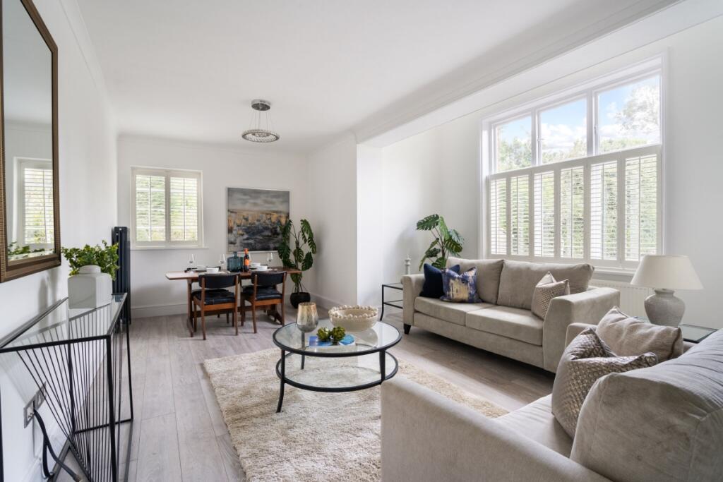 67610_Hare-Hatch-...