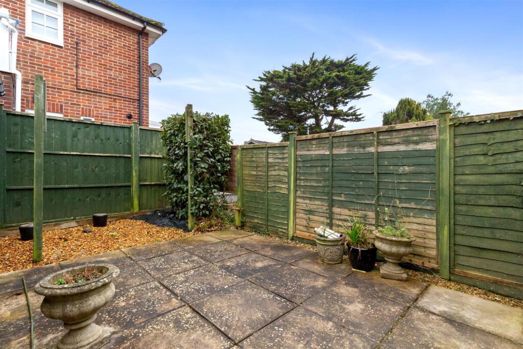 55 Gaisford Close-012.jpg