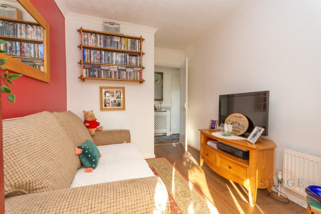 1 mayfield close -17.jpg