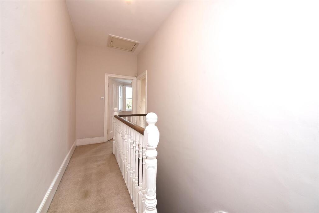 113_Hertford_Road_Pic_2.jpg