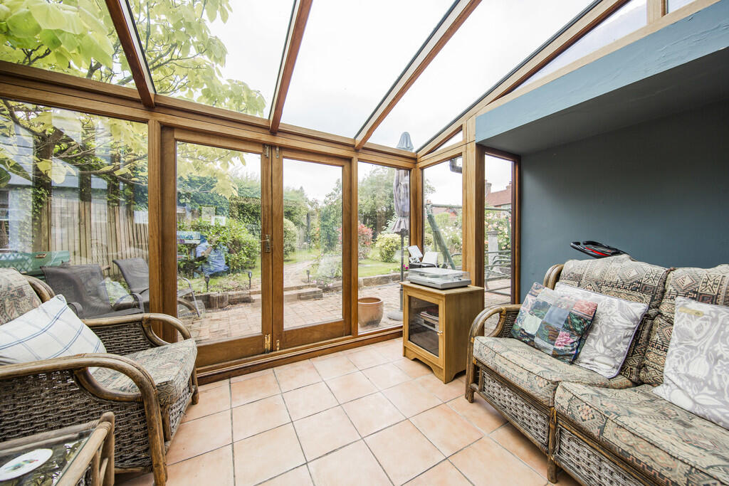 Garden room