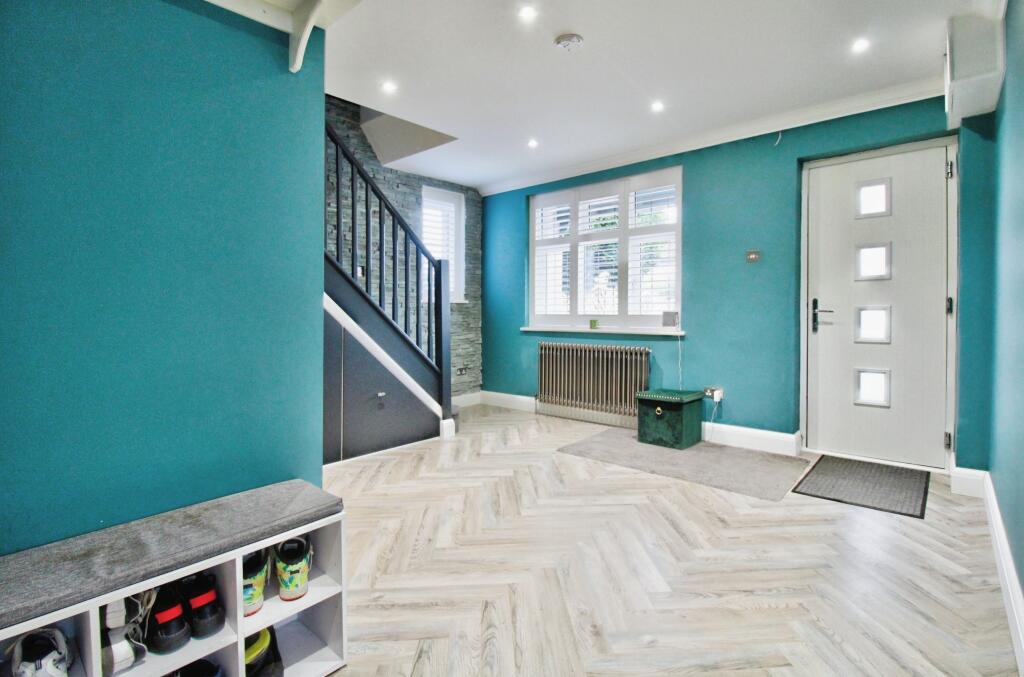 Entrance hall angle