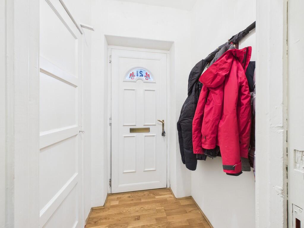 CAM05526G0-PR0054...