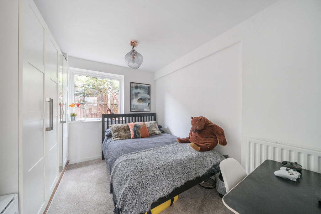 1294345-24-6825f0...