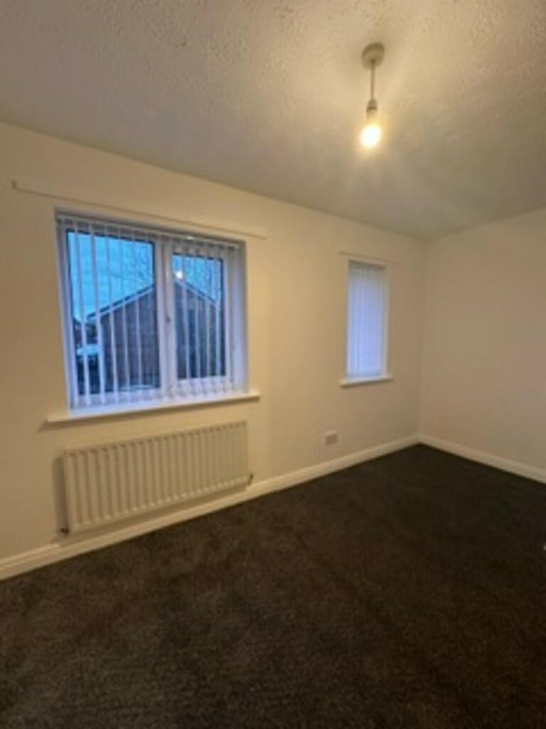 Bedroom 1 park