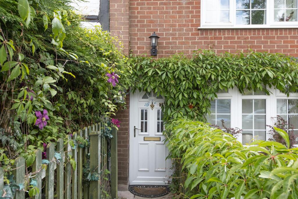 7 Spring Road, Barnacle (2).jpg