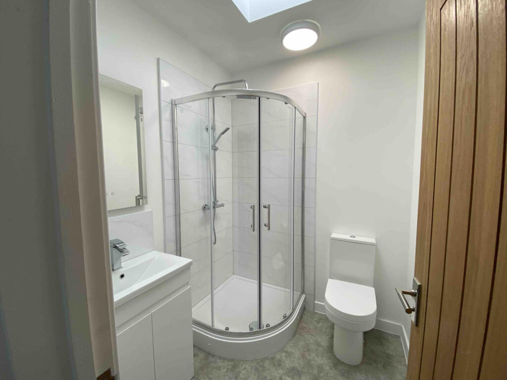 Shower room &amp;WC