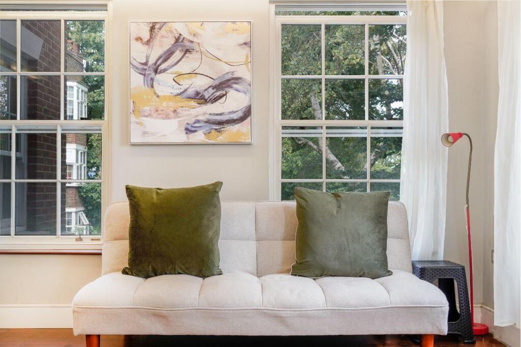 Eden Harper Upper Tulse Hill