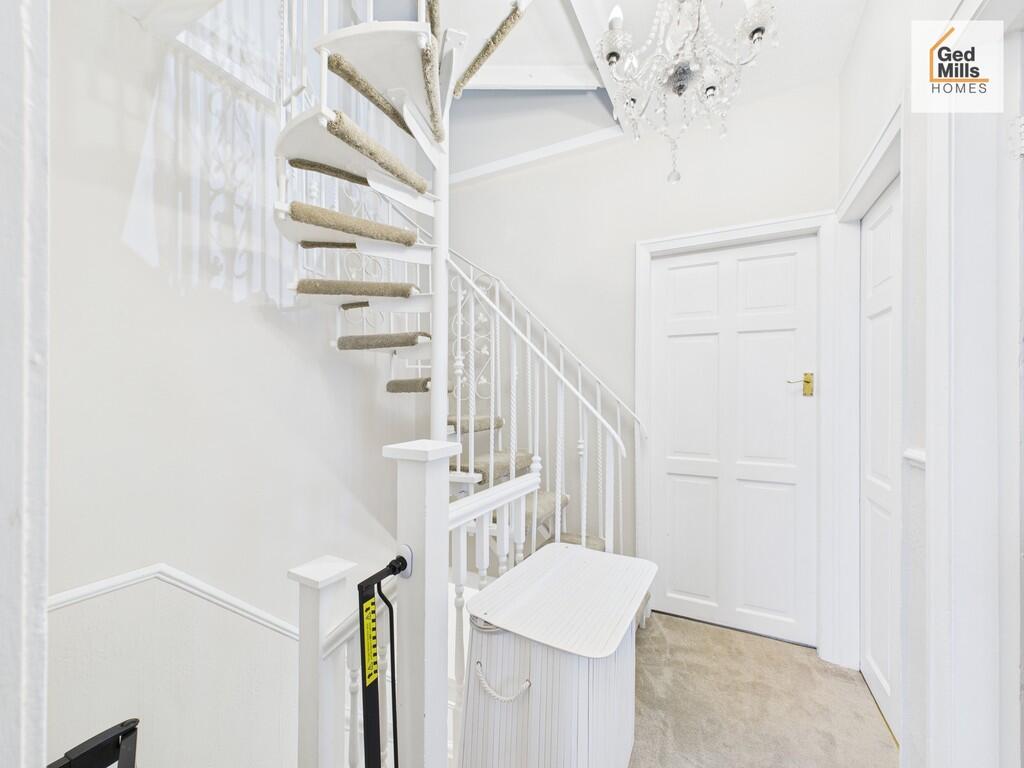 CAM02899G0-PR0070...