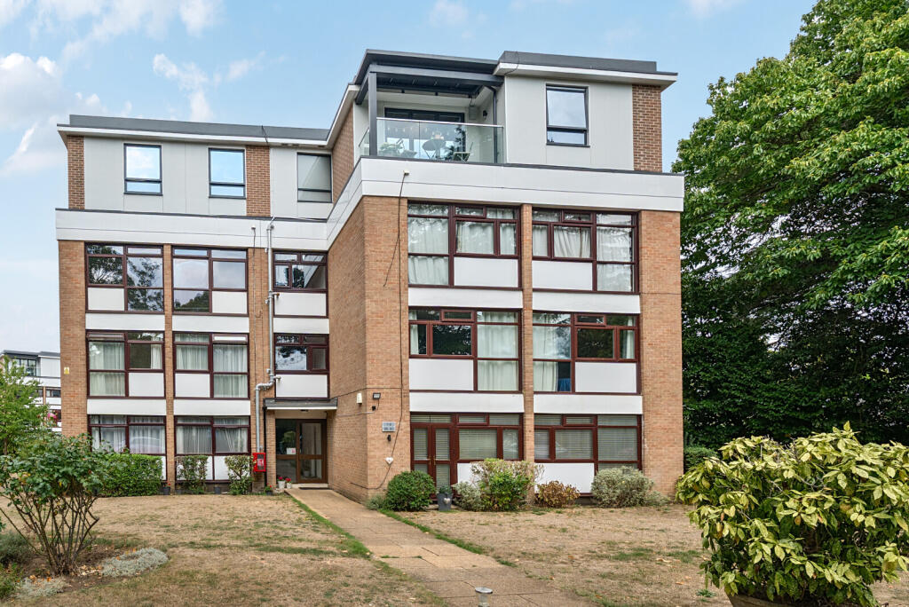 1342755-1-68a4602...