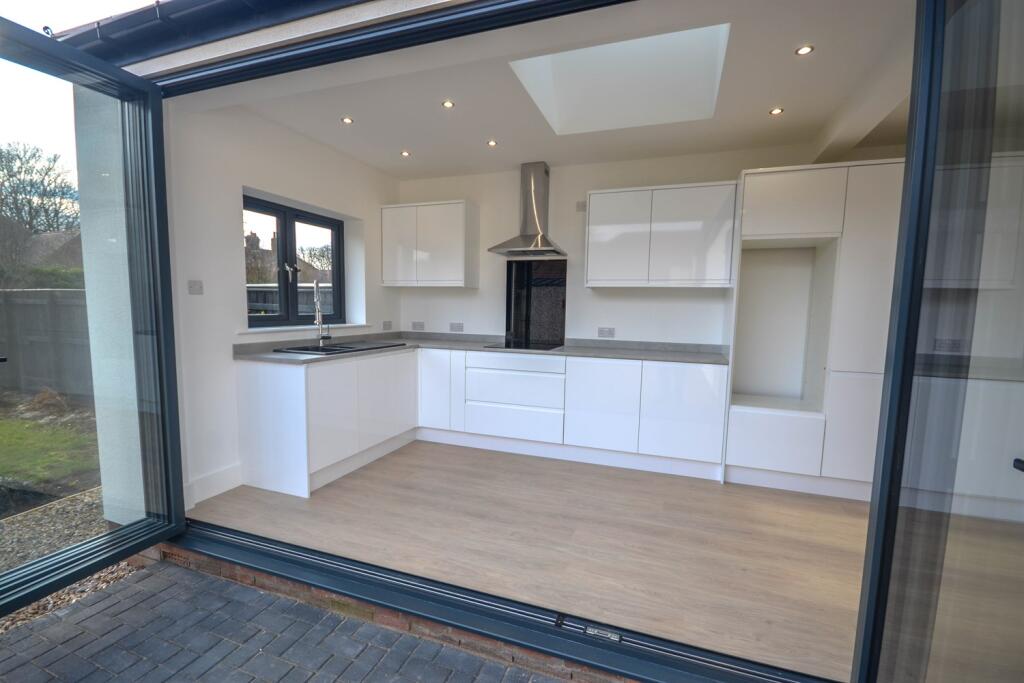 Open Plan Kitchen Lo