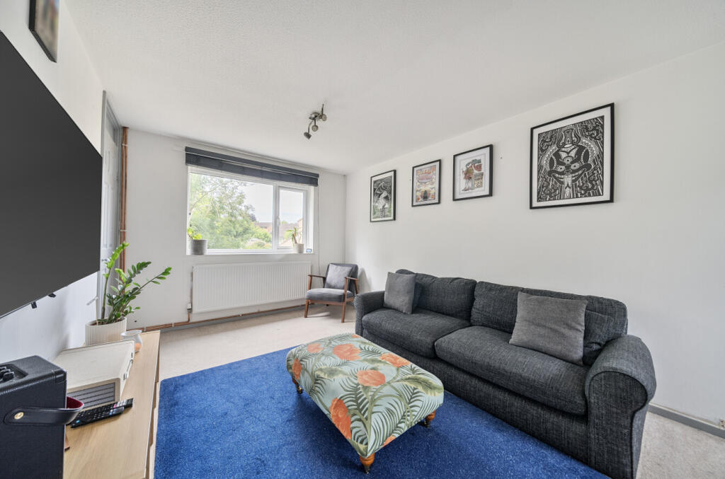 1331959-4-688744c...