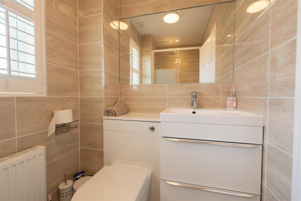 En Suite.jpg