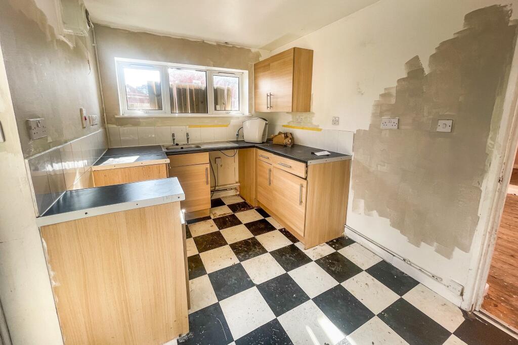 Flat 2, 49 Roseberry Road, Redfield, Bristol, BS5 9QD