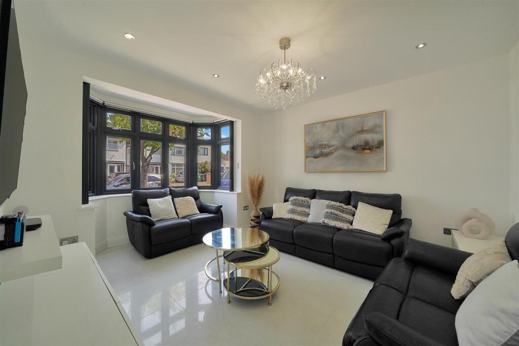 188 Windermere Avenue - mXv32RxYEsB1Fj91qg3J.jpg