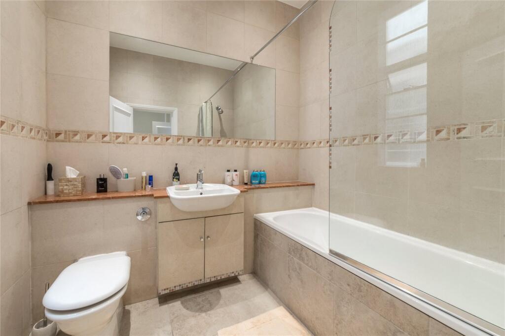 Ensuite Bathroom