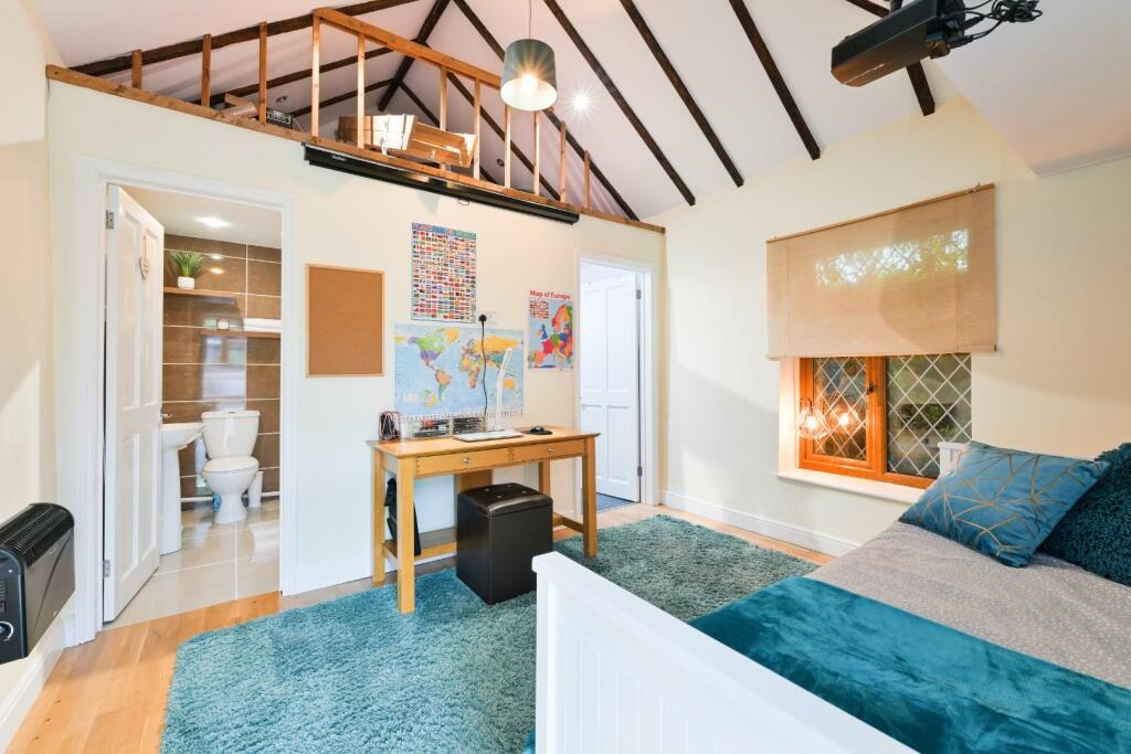 BUCKLAND ROAD -11.jpg