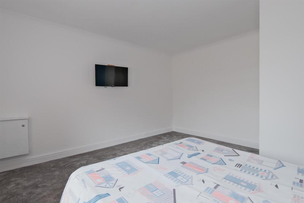 031-83 Torbothie Road Shotts, ML7 5NE.jpg