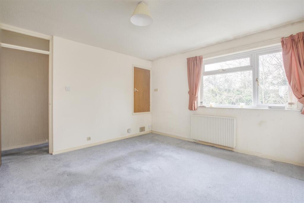 103 Clearbrook Close, HP13 7BS-2.jpg