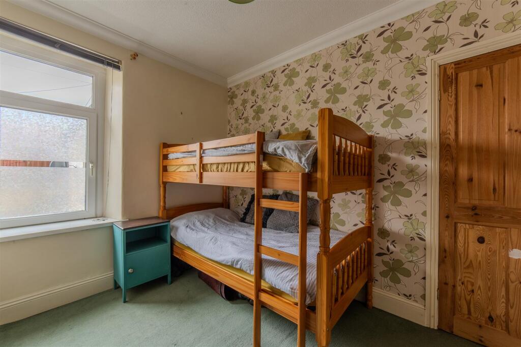 37 Wainfelin Road-4.jpg