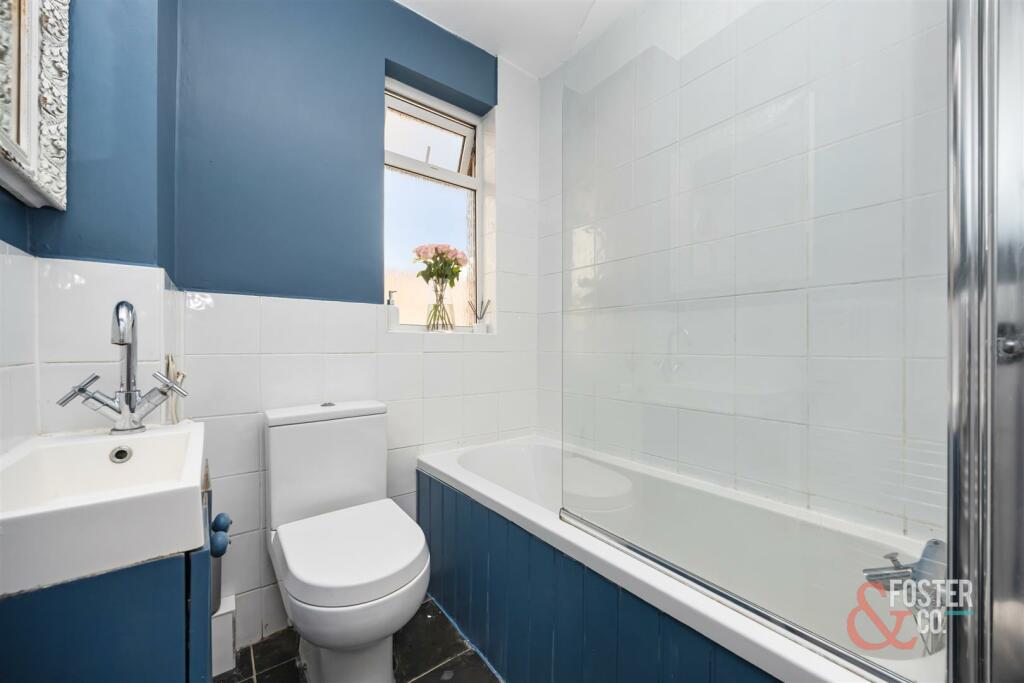 High Park Avenue 29-020.jpg
