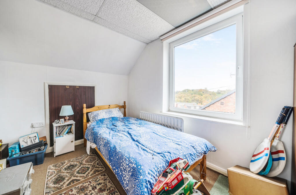 1375219-8-6908cc7...