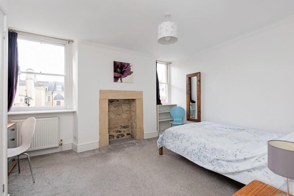 Bedroom One.jpg