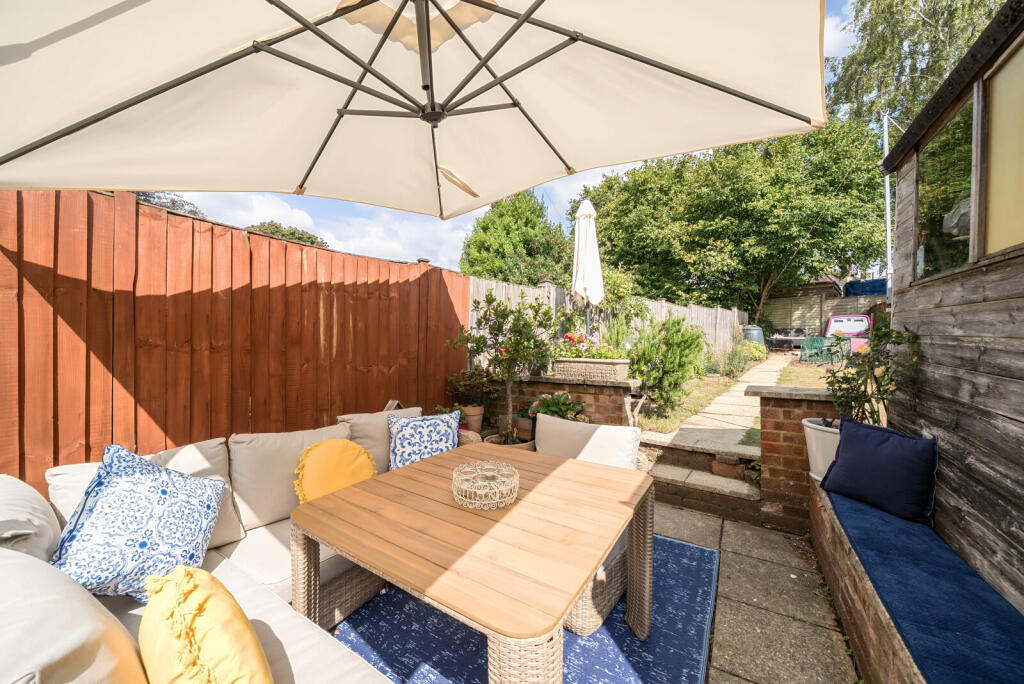 1331048-6-688356c...