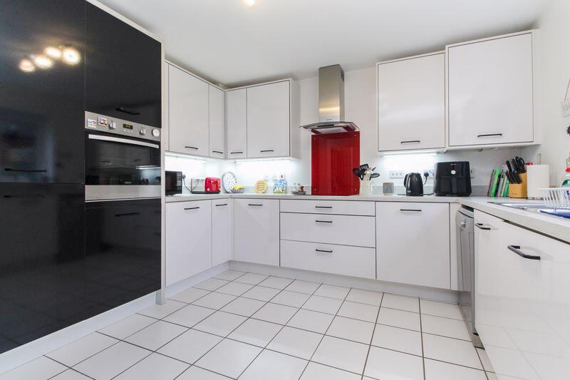 Kitchen/Diner/Family