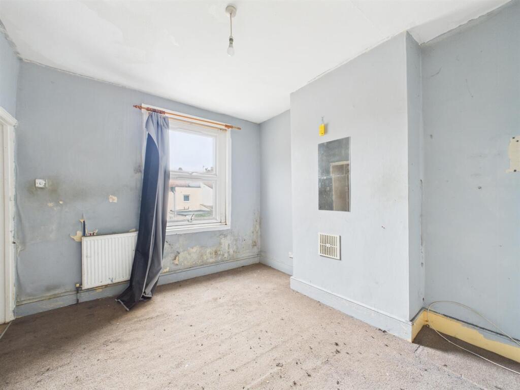 6 - 2 bedroom house.jpg