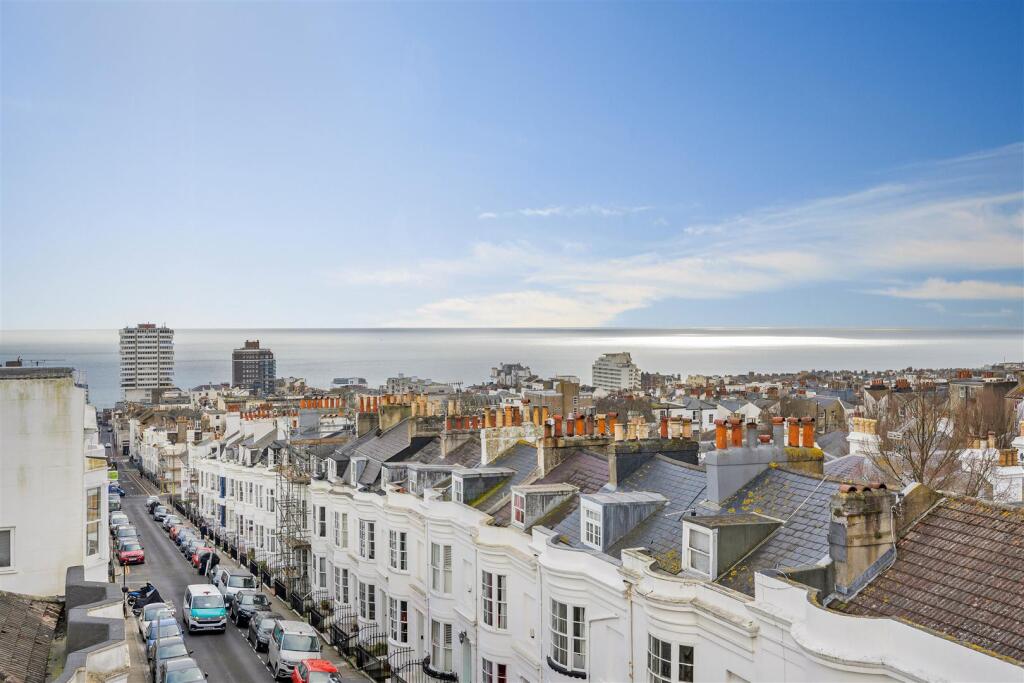 Victoria Road-2a.jpg