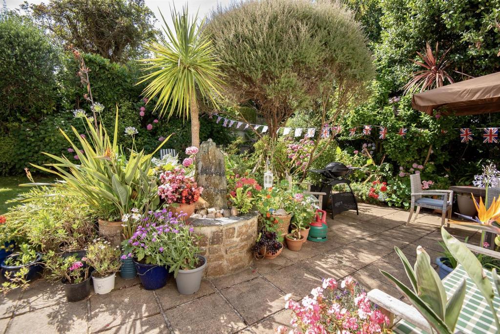 Patio &amp; Water Feature.jpg