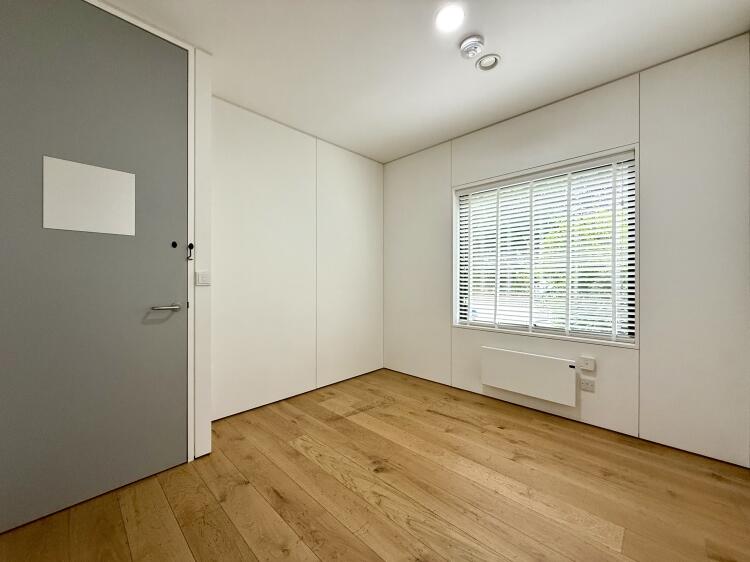 image00004
