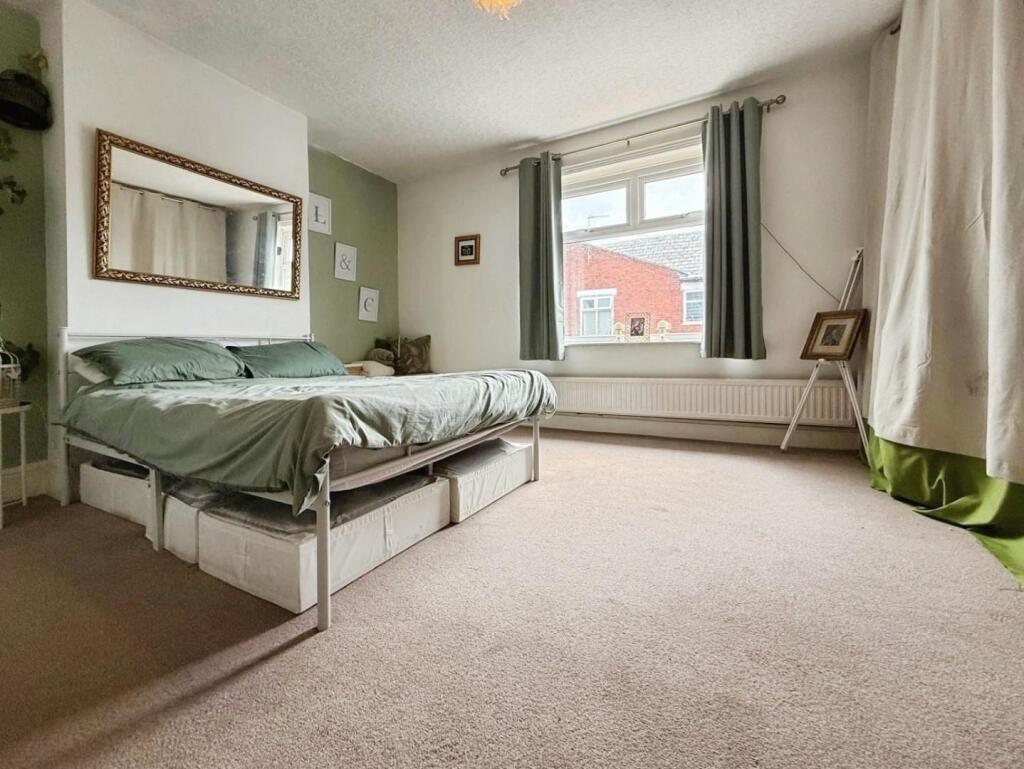 8faa32e7--4487-99B7-A72D3E18AF1A-12040-000023ECCE2