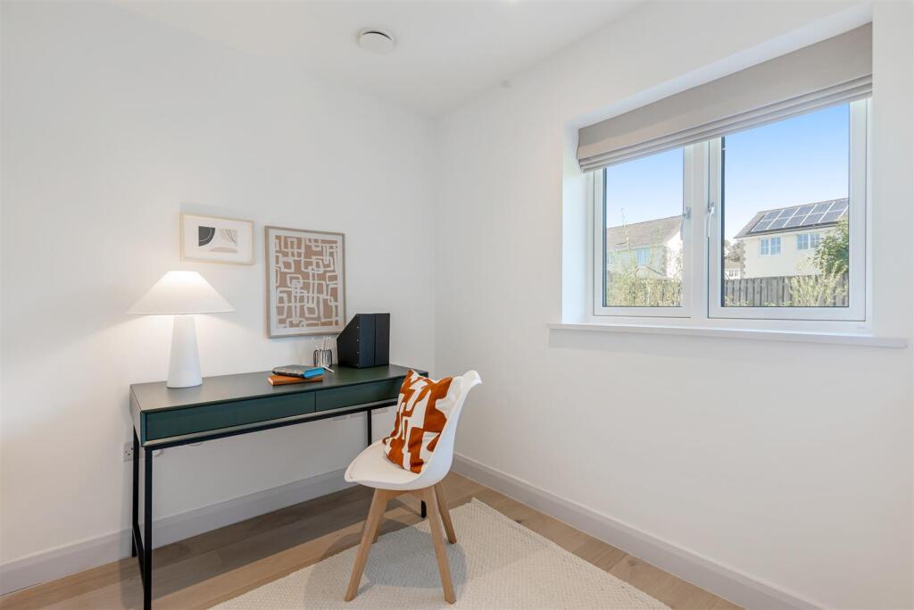 A46 - Ipplepen, New Homes at Rosemoor - 250922.jpg