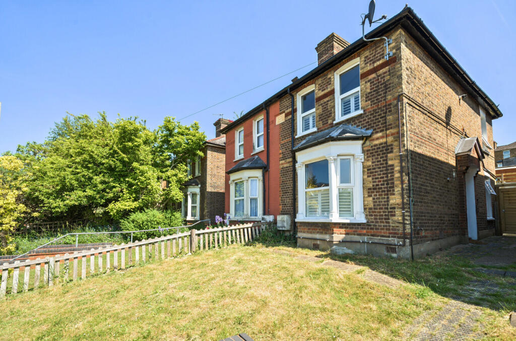 1-68235a5031138-1...