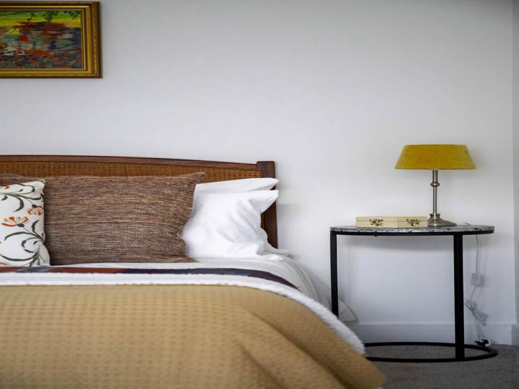 Bedroom 2 (2)