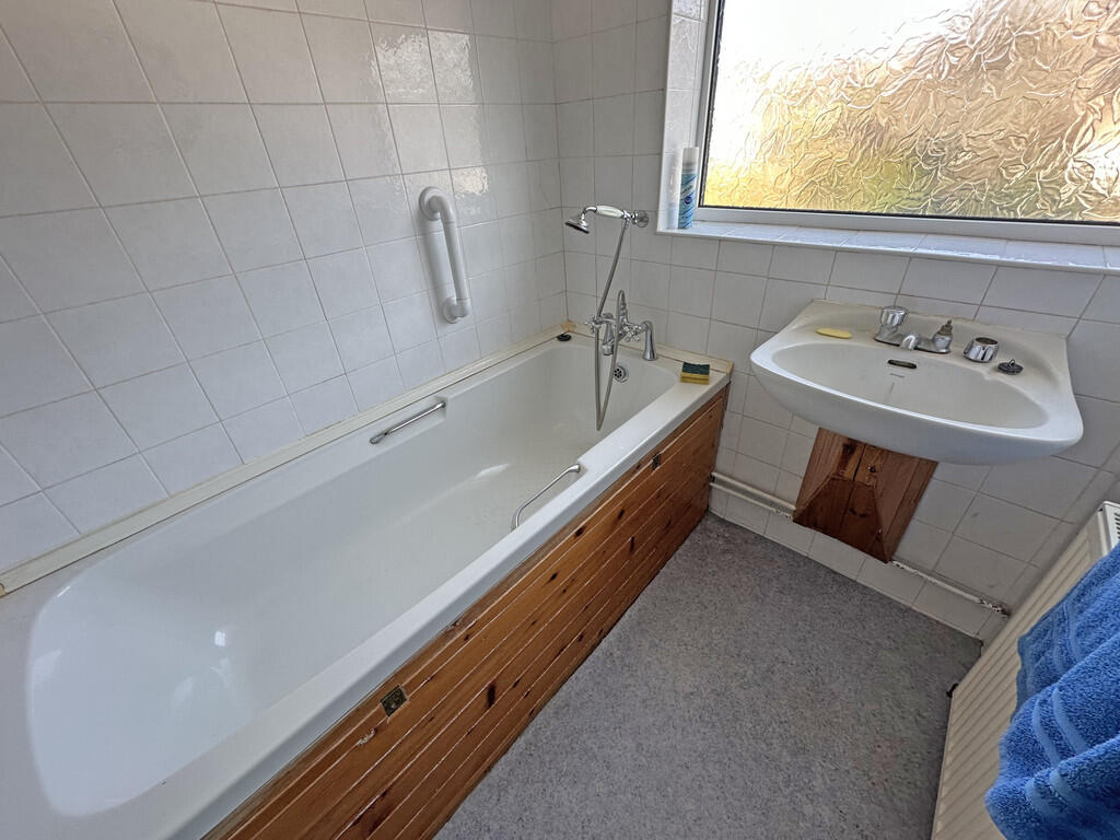 Bathroom (1)