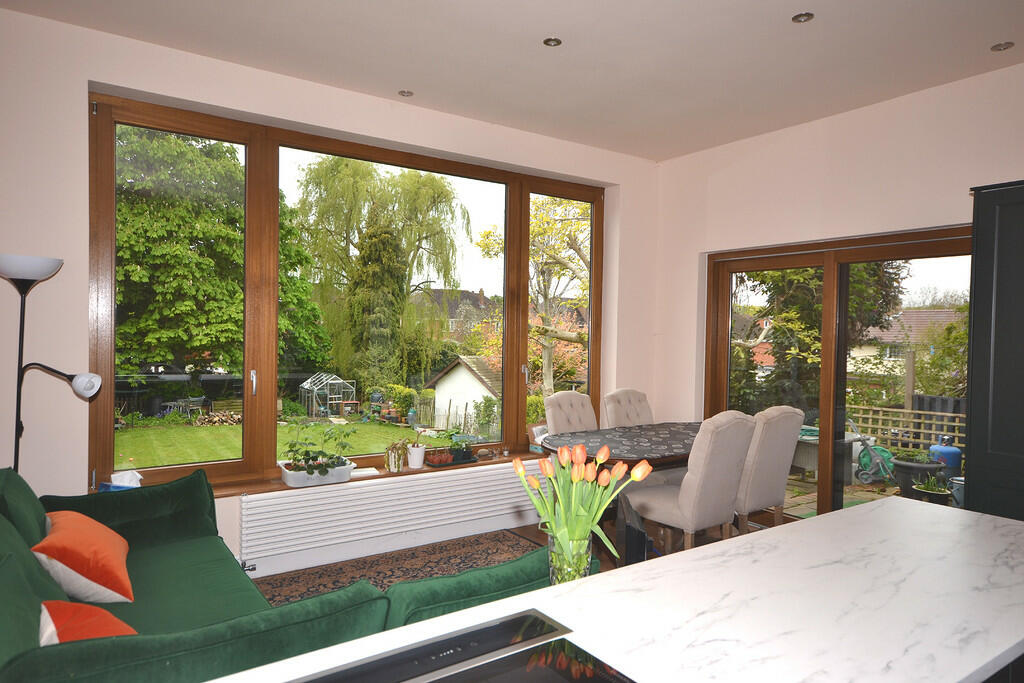 3 Chapel - new ki...