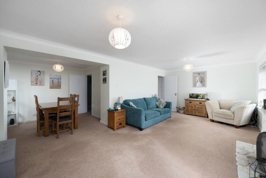 1 Barnet Way, HP22 5DN-35