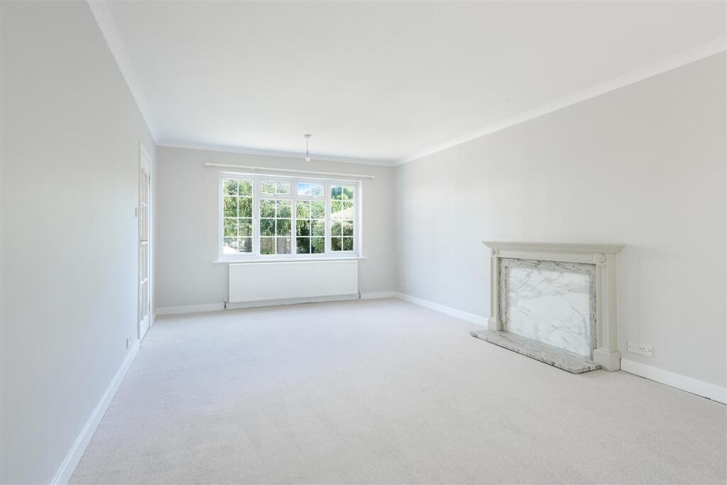 ANDERSON CLOSE,  (10).jpg