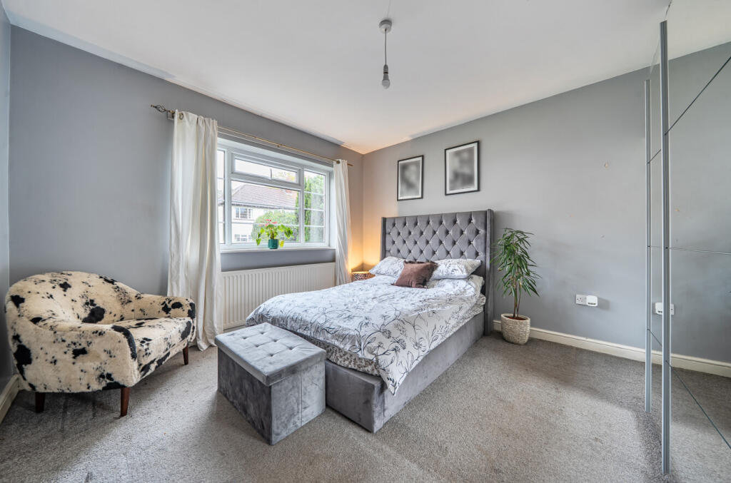 1384816-6-6929ad6...