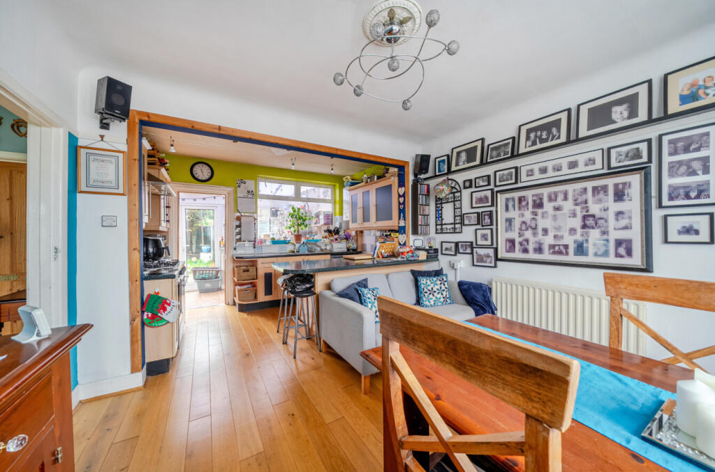 1380174-8-6911d78...